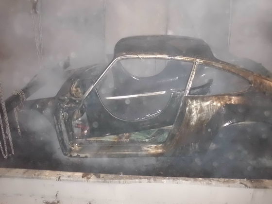 911'er professionelle Entlackung