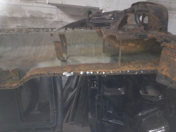 Der 911'er Porsche vor der Entrostung